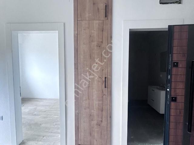 Karşıyaka Yeni Otogar Yanı Satılık 1+1