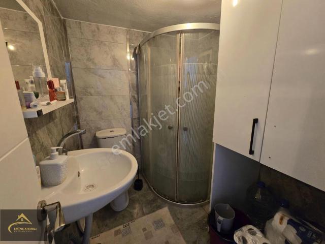 Karşıyaka Adliyesi, Civ.arakat Doğalgaz Geniş 2+1 Eşyasız&eşyalı