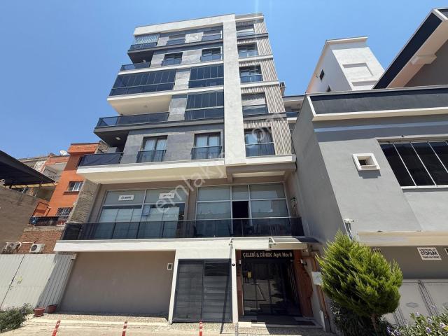 Karşıyaka Anadolu Caddesi Üzeri Geniş, Ferah Kiralık 1+1 Daire