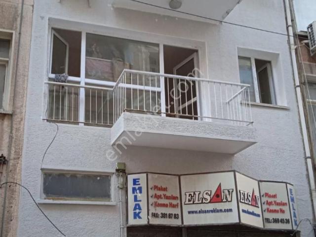 Karşıyaka Çarşıda Sahibinden Kiralık Daire