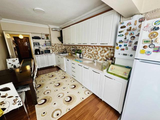 Karşıyaka Arsa Payı Büyük 5+2 240m2 Dubleks Daire İçi Yapılı