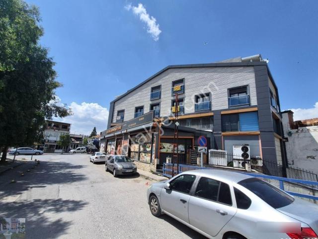 Karşıyaka Başpehlivan Karali Cad.de Satılık 4+1 Dubleks Daire Kanıt Emlaktan