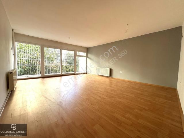 Karşıyaka Bostanlı'da Kiralık 3+1 Bakımlı Daire