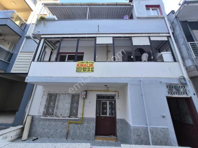 Karşıyaka Elit Sitesi 3+1 Klasik Kiralık Daire Kanıt Emlaktan