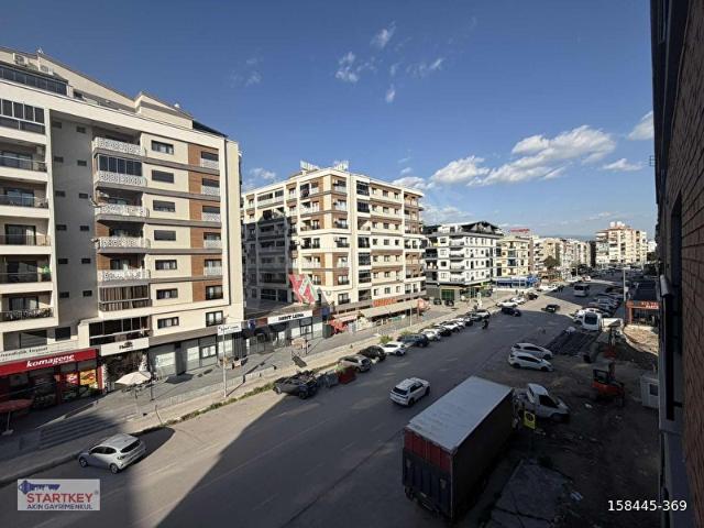 Karşıyaka Şemiklerde Ordu Bulvarı Üzeri Eşyalı 1+1 Daire