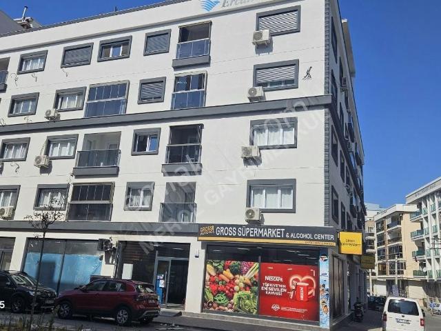 Karşıyaka İmbatlı'da 150 M² Köşe Dükkan