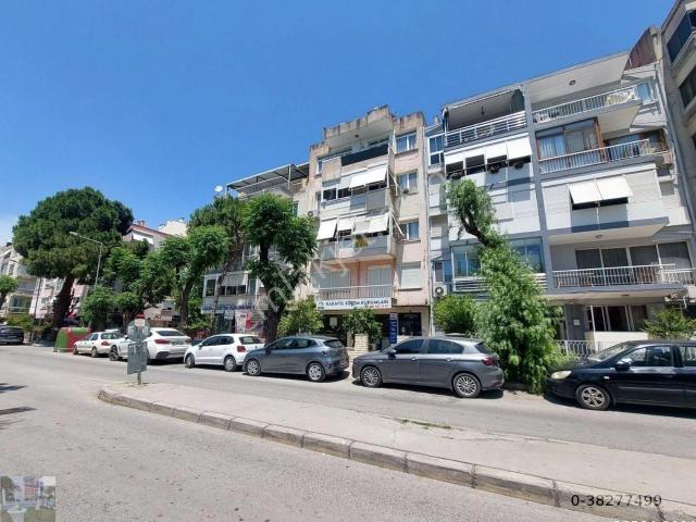 Karşıyaka Latife Hnm Köşkü Karşısı Eşyalı Kiralık Daire Kanıt Emlaktan