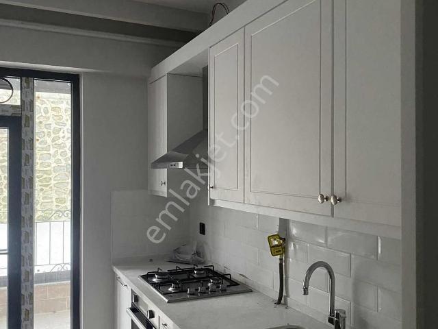 Karşıyaka Mah Site İçi Kiralık 2+1 115 M2 Ayrı Mutfaklı Daire