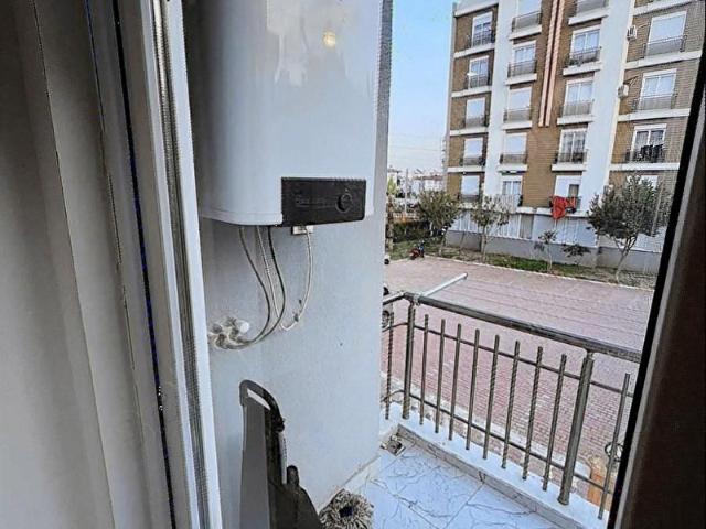 Karşıyaka mah tramvaya yakın satılık eşyalı 3 yıllık daire