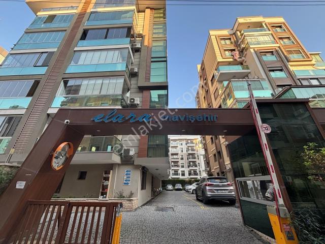Karşıyaka Mavişehir Elara Sitesinde Eşyalı 1+1 Kiralık Daire