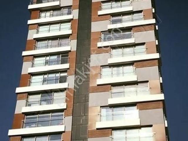 Karşıyaka Medipol Yanında Loca Karşıyaka'da Eşyalı 2+1 Daire