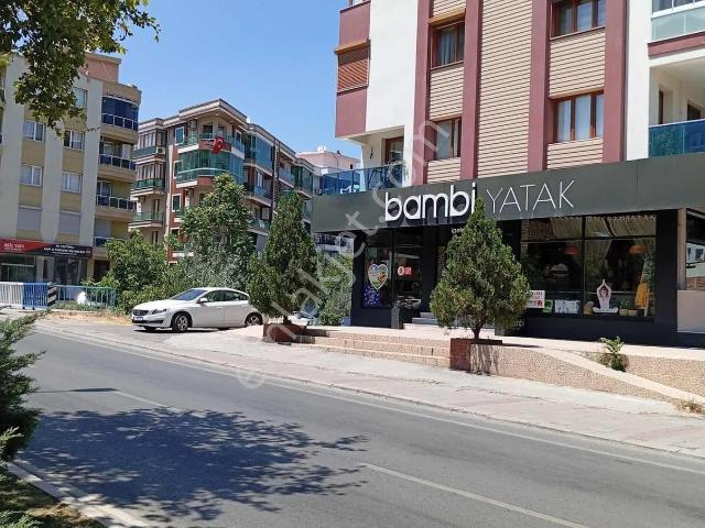 Karşıyaka Nergis Dededaş'ında Lüks Eşyalı 1 + 1