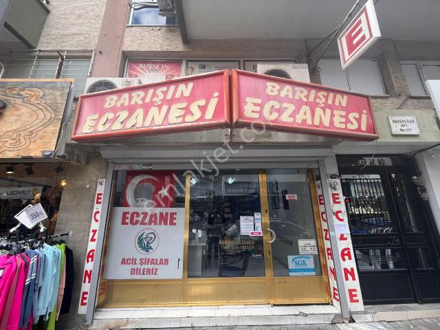 Karşıyaka Nergiz'de Devren Kiralık Ruhsatlı Eczane resmi Devir