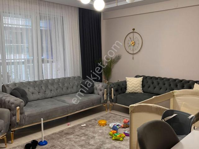 Karşıyaka Örnekköyde Satılık 2+1 Daire 90 M2
