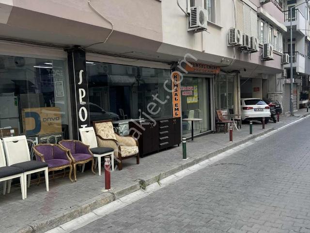 Karşıyaka Spotcular Sk.cadde Üzeri Wc Li Ve Boş Dükkan