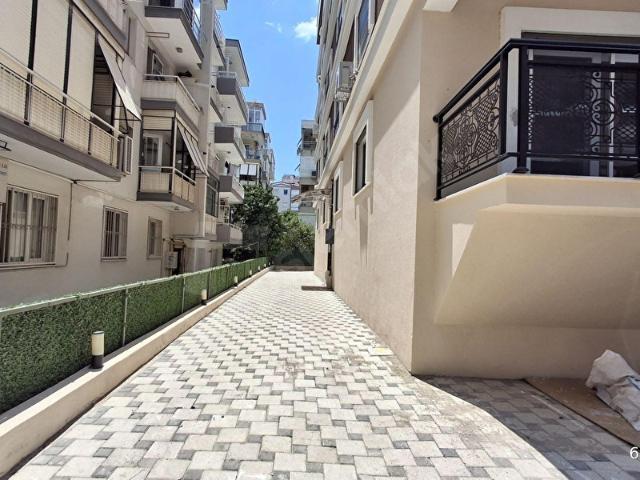 KarşıyakaBelediye Yakını Kiralık 2+1 Ebeveyn Banyolu Sıfır Daire