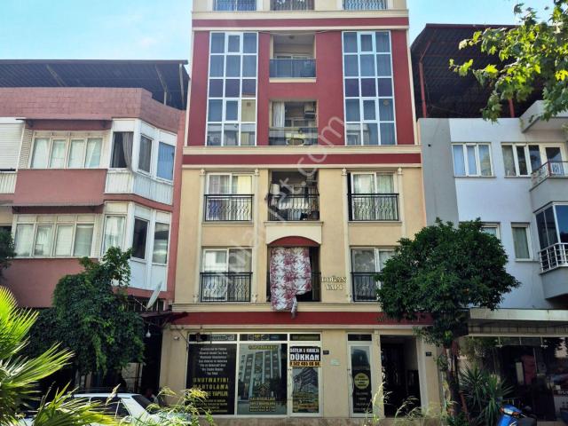 Karaçay Mah.'de Hürriyet Cd. Üstünde 2+0 Satılık Eşyalı Daire