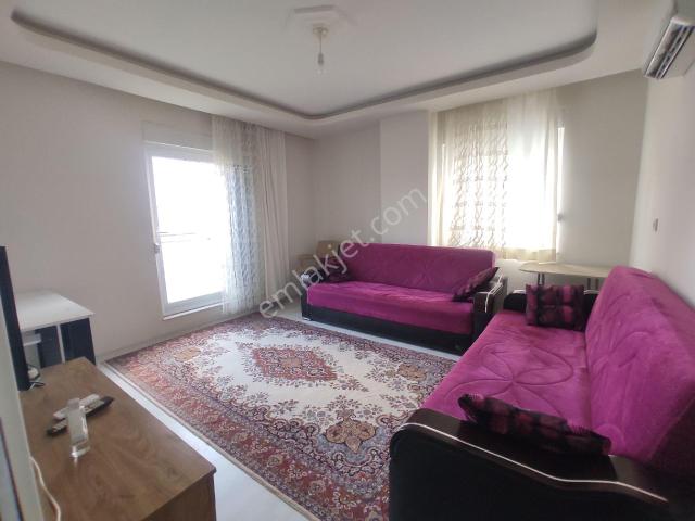 Karaca'dan Ulusoy Caddesınde Full Eşyalı Arakat Daire