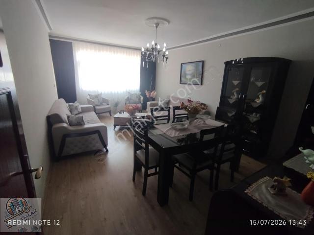 Karacaoğlan Mah Satılık 3+1 Kapalı Mutfak 125 Net