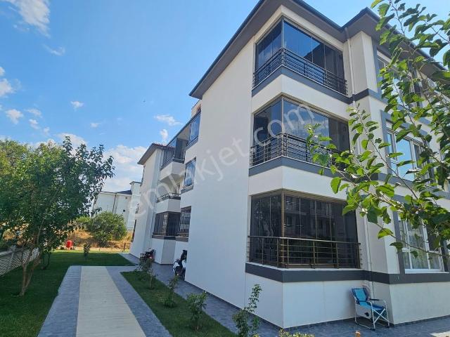 Karaağaç'ta Artur Ve Dalış Köyü Yakını 2+1 Sezonluk Kiralık