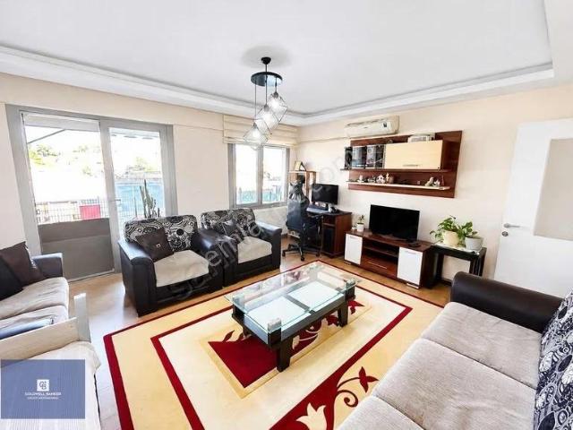 Karabağlar General Kazım Özalp Mah'de 2+1 | 80 M2 Satılık