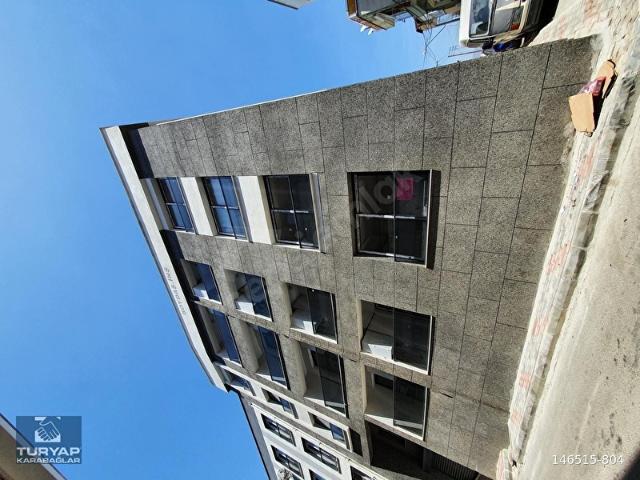Karabağlar Kaymakamlık ve Emniyet Yakını, Full Eşyalı 1+1 Daire