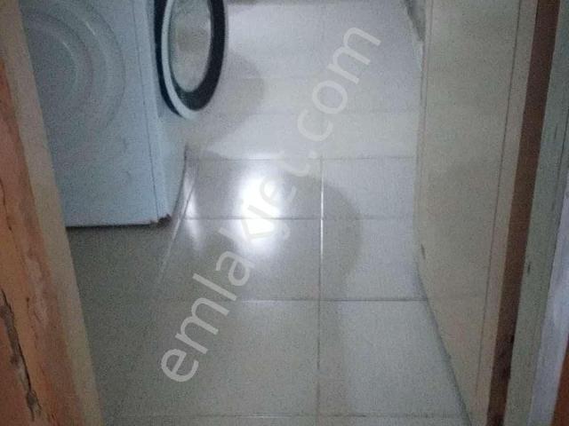 Karabağlar Limontepe Ana Cadde Yakını 1+1 80 M2 Eşyalı Kiralık Ev Emekli Bekara Uyğun Kiralık Ev