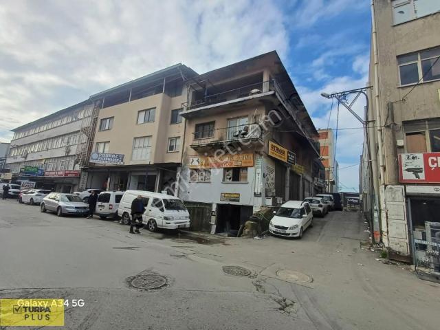 Karabağlar Sanayi İmalathaneye Uygun Kiralık Dükkan