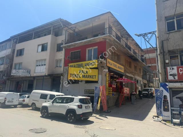 Karabağlar Sanayi İmalathaneye Uygun 2 Farklı Kiralık Dükkan