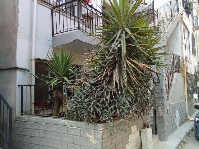 Karabağlar Uğur Mumcu Mahallesi'nde Eşyalı 2+1 Kiralık Daire