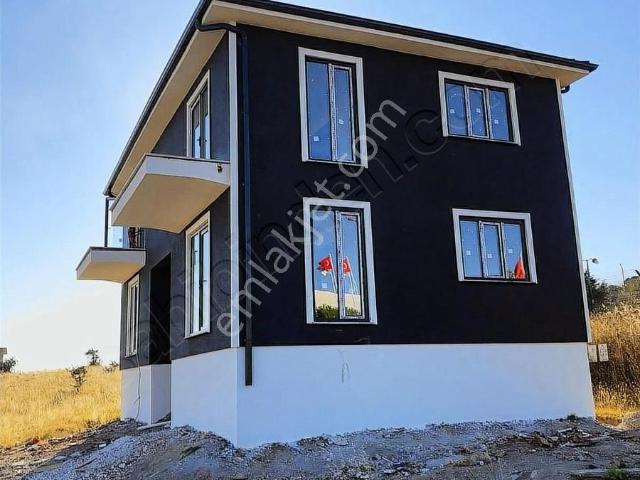 Karabigada Ful Denız Manzaralı 2. Kat 1+1 Satılık Daire
