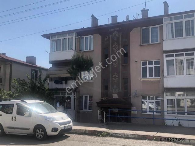 Karabük Merkez 5000 Evlerde Satılık Eşyalı 3+1 Fırsat Daire