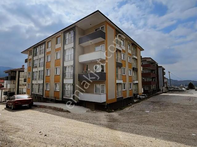 Karabük Merkez 100.yılda Satılık Ykb'li 2+0 Daire