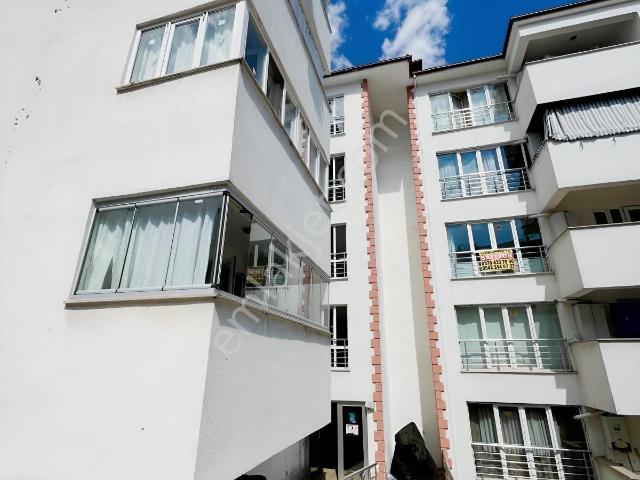 Karabük Merkez 100.yılda Satılık Büyük 2+0 Kiracılı Daire