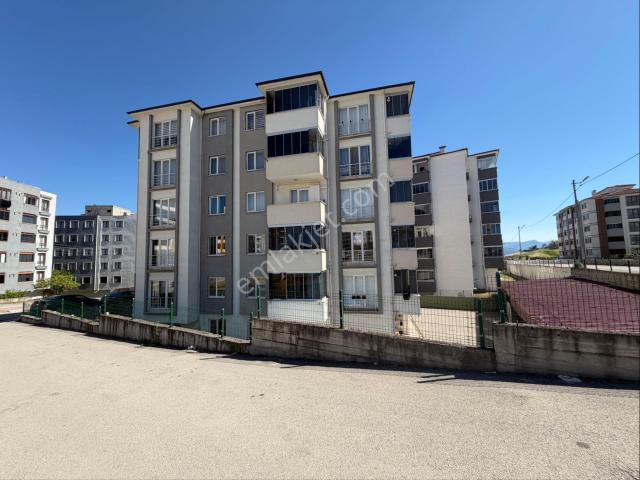 Karabük 5000evler Şahintepede Ara Kat 2+1daire Kiralıktır