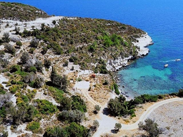 Karaburun Anbarseki'de 1659 m Denize Sıfır Tarla