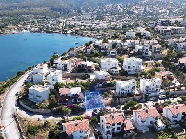Karaburun İskele Siesta Sitesinde 173m2 Satılık Projeli Arsa