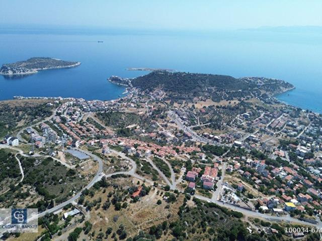 Karaburun Merkez'de Panoramik Deniz Manzaralı 169 m Arsa
