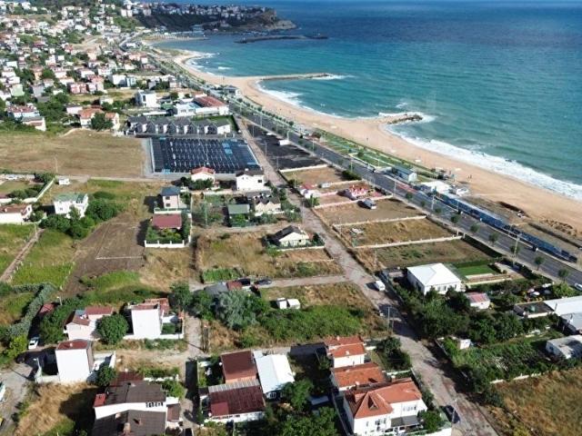 KARABURUNDA 120 M2 PREFABRİK YAPILI SATILIK ARSA