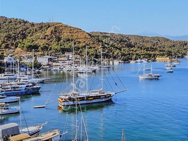 Karagözlerde Deniz Manzaralı Asansölü Lüks Daire