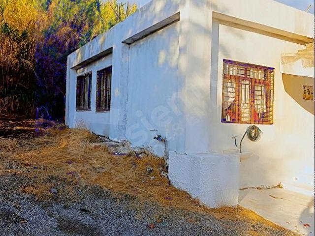 KARAGEDİK MH 970 m2 ARAZİ VE 2+1 EV TEK TAPU