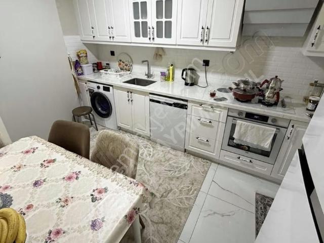 Karadeniz Mahallesi 95 M² Full Tadilatlı Lüks 2+1 Satılık Daire