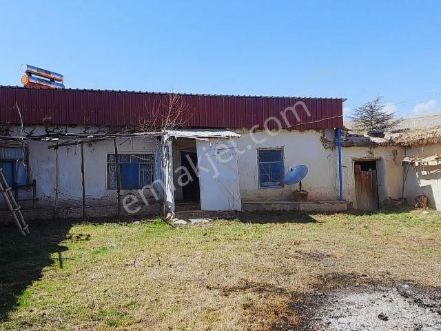 Karakışlada Kullanlan Müstakil Köy Evi