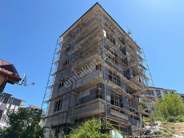 Karaköy'de Manzaralı 1+1 Daire: Yatırım Fırsatı