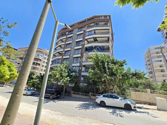 Karaköprü Akpiyar Çarşamba Pazarı Yanı Lüx 4+1 Park Cepheli*nur