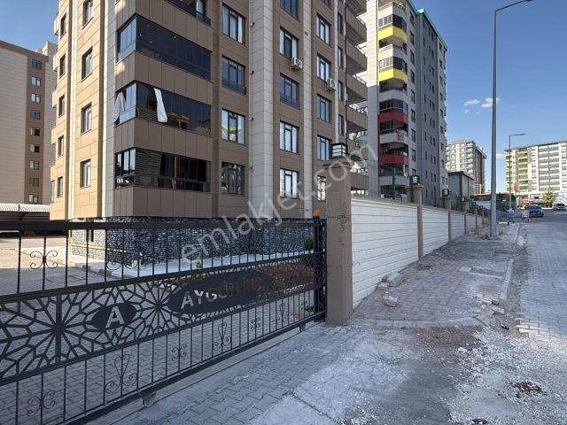 Karaköprü Mehmetçik 4+1