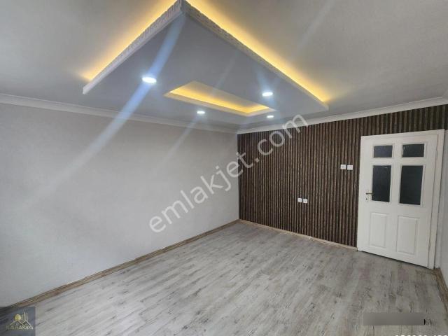 Karakaya Emlak'tan Zafer'de İçi Sıfır Yapılı Daire