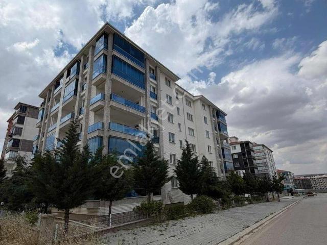 Karakaya Emlak'tan Adliye Arkası Kiralık Daire
