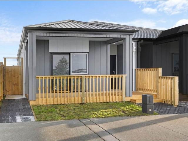 karaka, 3 bedrooms