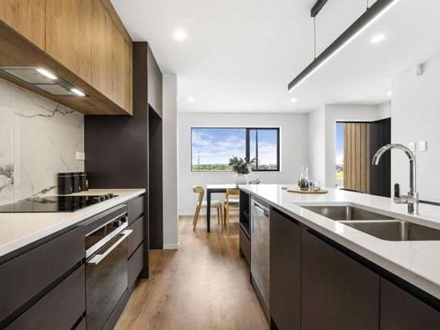 karaka, 3 bedrooms